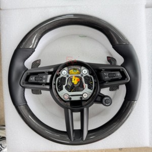 Volante YLA para Porsche Panamera, Macan, Cayenne, Taycan, 718 Cayman, GT4 RS, 911 Carrera, Targa, 911 RS, 911.2, 991, 992, GT2 RS - Product Image 1