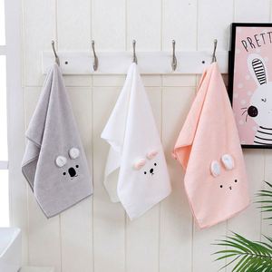Serviette de Bain pour Enfants en Microfibre Ultra-Fine, Motif Koala Mignon, Séchage Rapide, Douce et Absorbante, Vente en Gros - Product Image 3