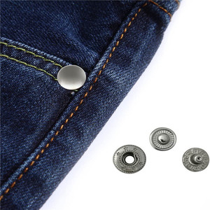 Bán Buôn Áo Sơ Mi Mũ Bảo Hiểm Nút Tay Báo Chí Vàng Brass Nhựa May Trên <span class=keywords><strong>Clip</strong></span> Snap Nút Cho Áo - Product Image 6