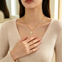 Collar con Cruz Pequeña de Estilo Básico, Diseño Brillante, Gargantilla para Mujer, Joyería Versátil para Uso Diario, Venta al por Mayor, Entrega Rápida