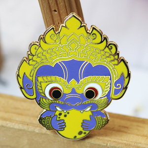 Épinglette en métal de haute qualité de style chinois personnalisée, créature <span class=keywords><strong>mythique</strong></span>, design de dragon de dessin animé, <span class=keywords><strong>monstre</strong></span>, plaqué or, émail dur - Product Image 1