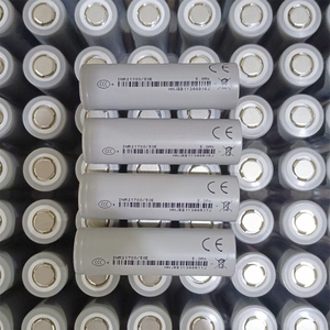 แบตเตอรี่ลิเธียมไอออนทรงกระบอก รุ่น 50P แบบชาร์จได้ ขนาด 21700 ความจุ 5000mAh แบตเตอรี่ความหนาแน่นพลังงานสูง สำหรับสกู๊ตเตอร์ไฟฟ้า - Product Image 5