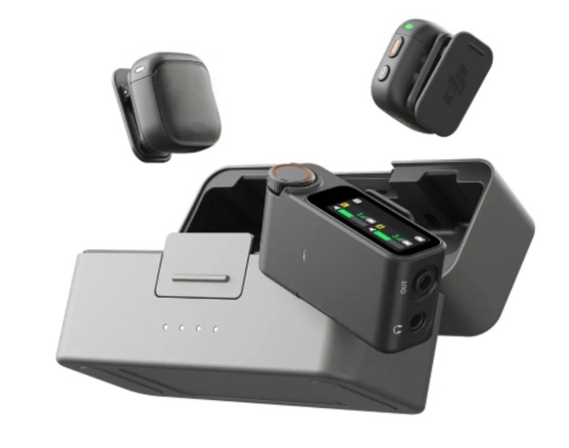 Professional Lavalier Wireless Conference Microphone 3-Piece Set Two Transmitters One Receiver Charging Box-2.4G Wireless Noise