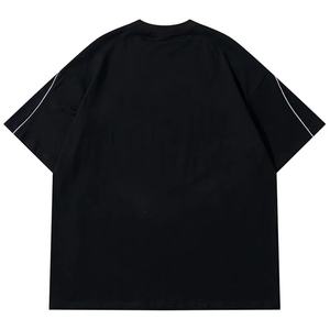 เสื้อยืดผู้ชายสไตล์วินเทจ ผ้าฝ้าย ลายการ์ตูน สไตล์เรโทร สตรีทแฟชั่น น้ำหนัก 300 กรัม แต่งขอบสีตัดต่อ ทรงหลวม ใส่สบาย แฟชั่นฤดูร้อน ขายส่ง - Product Image 2