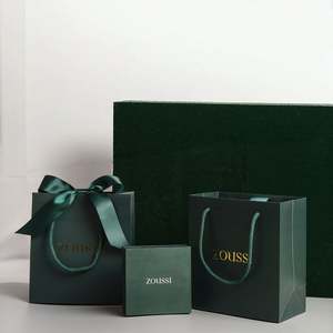 Bolsas de Regalo de Papel Kraft Reciclable Ecológicas Personalizadas con Asas de Cinta, Opciones de Grabado y Laminación - Product Image 3