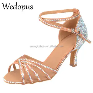 Wedopus महिला चमकदार Rhinestones के साथ नृत्य जूता