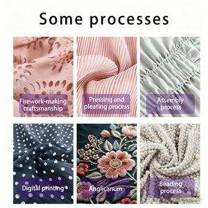 Nuovo Elegante <span class=keywords><strong>Abito</strong></span> Autunnale a <span class=keywords><strong>Pois</strong></span> in Pizzo e Cashmere, Lunghezza Pavimento, Linea A, Collo Halter, Sexy con Schiena Scoperta e Dettagli Diamantati, Aderente in Vita - Product Image 4