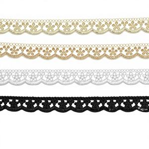 Encaje de Poliéster/Algodón Suave con Lentejuelas Metálicas Bordadas y Pedrería, Tacto Suave, Decoración para Lehenga de Novia, Exportación al por Mayor - Product Image 1