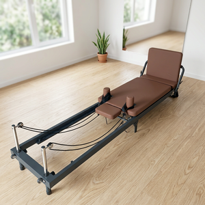 Reformer <span class=keywords><strong>de</strong></span> Pilates Premium - Diseño Plegable que Ahorra Espacio para Ejercicio en Casa y Fisioterapia - Product Image 1