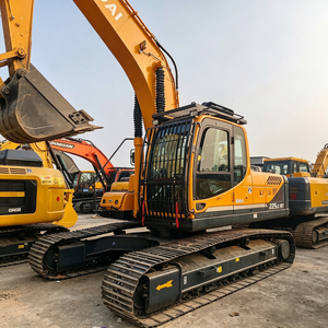 Excavatrice sur chenilles hydraulique d'occasion de marque réputée R225LC-9T, 22 tonnes, moteur diesel Cummins, pour l'exportation mondiale - Product Image 6