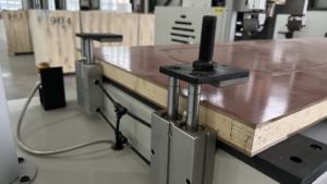 Cnc Cửa Khóa Máy làm Độ chính xác cao CNC Cửa Khóa và bản lề máy làm cho cửa gỗ Bảng điều chỉnh bản lề khe cắm - Product Image 5