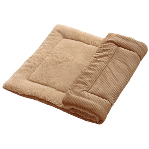 Almohadilla de invierno para mascotas, almohadilla cálida personalizada, lavable, de diseño, cama para perro - Product Image 1
