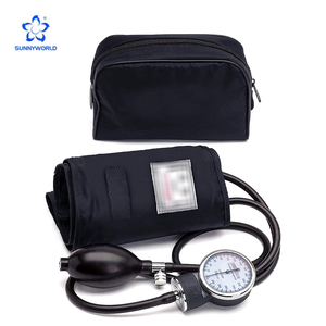 Tensiomètre médical portable manuel pour le bras supérieur, kit de tensiomètre anéroïde avec stéthoscope - Product Image 2