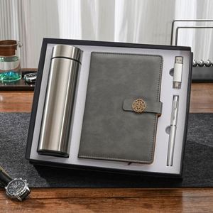 Ensemble Cadeau Promotionnel d'Entreprise Personnalisé : Stylo Métallique, Batterie Externe, Bouteille avec Affichage de Température et Audio - Product Image 3