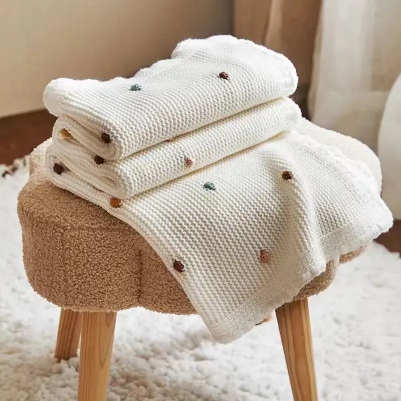 Luxus Baumwolle Neutral Kabel Gestrickt Weiche Kleinkind Decken Chunky Knit Pom Pom Baby Decke