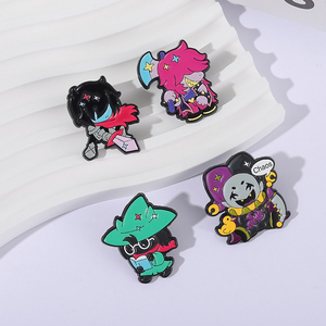 Deltarune <span class=keywords><strong>Susie</strong></span> Kris หมุดเคลือบสำหรับตัวละครในเกม RPG เข็มกลัดปกกระเป๋าเป้สะพายหลังเครื่องประดับของขวัญสำหรับแฟนๆเพื่อน - Product Image 2
