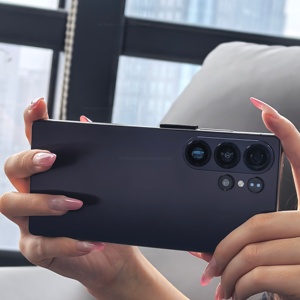 Teléfono Inteligente S26 Ultra de Alta Calidad, 7.7 Pulgadas, 16GB+1TB, Global, 5G, Deca Core, 108MP, LED, Español, Doble SIM, Android 15 - Product Image 3