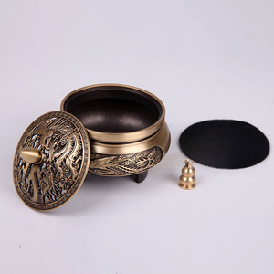 Tongpu Craftsman Pure Copper Sandalwood Incense <b>Burner</b>, Three-Legged Carved Copper Incense <b>Burner</b>, Antique Zen-Style Tea - Product Image 4
