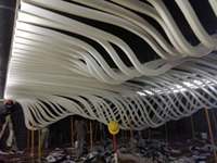 Modèle 3D personnalisé Panneau de façade en aluminium de haute qualité Revêtement mural Panneaux décoratifs en aluminium massif de bâtiment extérieur