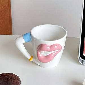Mug en céramique amusant et sexy en forme de lèvres, mug à café unique pour filles - Product Image 4