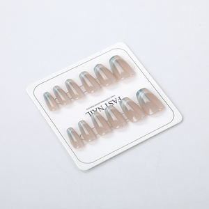 <span class=keywords><strong>Comprar</strong></span> 12PCs Almendra Color Shine Cat Eye <span class=keywords><strong>Uñas</strong></span> <span class=keywords><strong>postizas</strong></span> Mezcla multicolor para aplicación en los dedos - Product Image 1