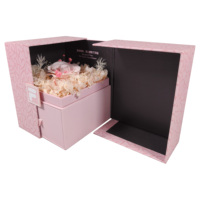 Boîte cadeau rose pour montre à double porte avec revêtement UV, doublure en éponge, papier gaufré, design double couche, fermeture magnétique réutilisable