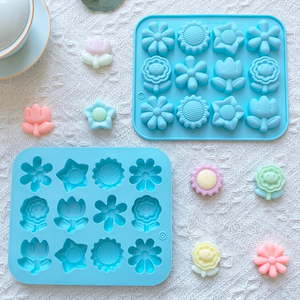 Mini molde de silicona para galletas y dulces con forma de 6 flores pequeñas, 12 cavidades, herramienta de cocina para repostería artesanal - Product Image 5