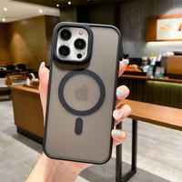 Coque de téléphone magnétique de luxe de haute qualité lunette en silicone souple givrée pour iPhone 11-15Pro max translucide