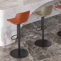 [En stock] Tabouret de bar commercial moderne de luxe léger avec dossier rotatif réglable en hauteur, base en métal, design italien