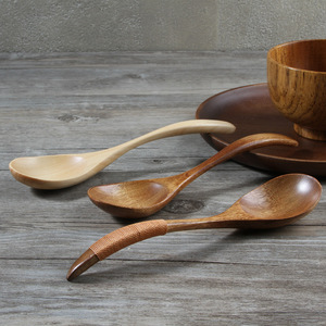 Vaisselle en bois en gros, y compris des cuillères en bois naturel avec fil enroulé, gravure créative et designs de logo personnalisés pour - Product Image 3