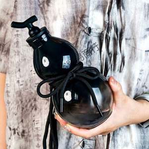 Bouteille d'eau sport en plastique écologique en forme de gourde grande capacité – Tendance créative et mode pour le transport en groupe - Product Image 5