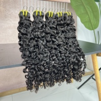 Lots de Cheveux Humains Vierges Bruts Bouclés Birmans à Cuticules Alignées, Double Trame Faite à la Machine, Sans Perte ni Enchevêtrement, Prix d'Usine