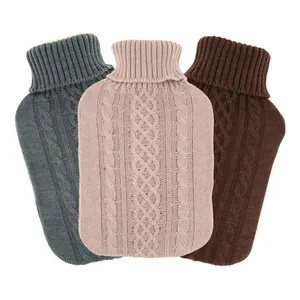 Sac à eau chaude en caoutchouc Pvc 2000ml Bouteille d'eau chaude 2 litres Couverture tricotée Fabricant Vente en gros - Product Image 1