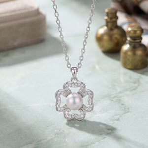 Collier en argent S925 avec perle d'eau douce, pendentif trèfle fleuri pavé de CZ, bijou élégant, cadeau pour femmes et filles - Product Image 2