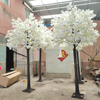 Arbres artificiels géants à fleurs artificielles, énormes plantes artificielles de cerisier, décoration, grand tronc en fibre de verre, arbres à fleurs de cerisier denses
