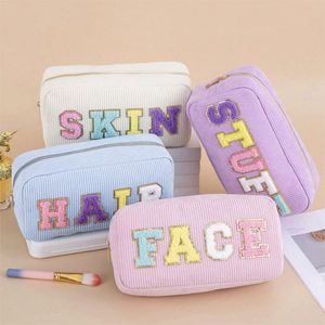 Sac fourre-tout en velours côtelé personnalisé avec logo, pour femme, durable, pliable, portable, à fermeture éclair, tendance, pour voyage, cosmétiques et maquillage brodé - Product Image 4