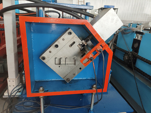 Fábrica para ventas al por mayor Techo superior Omega Sombrero Perfil Cd Ud Perfiles Máquina formadora de rollos - Product Image 6