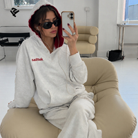 Ensemble de survêtement pour femme, sweat à capuche oversize avec doublure rouge contrastante, pantalon de survêtement à jambes larges, vêtements décontractés pour femme