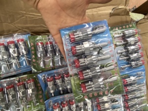 Nhà Máy Bán Hàng Lợn Nước Núm Vú Thép Không Gỉ Lợn Trang Trại Uống Tự Động Động Vật Uống Cho Ăn Tưới Nước Từ Zhmit - Product Image 5