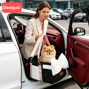 Cama Portátil de Pelúcia para Cães e Gatos para Carro, Tapete para Assento e Console Central, Suprimentos para Animais de Estimação, Todas as Estações, Algodão/Poliéster, Mantém Aquecido - Product Image 4