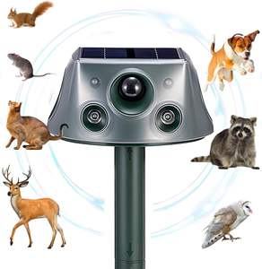 Repelente Ultrasónico Solar para Animales Running Deer para Jardín, 6 Modos de Repelente con Sensor de Movimiento y Luz Intermitente para Jardín - Product Image 1