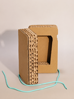 Boîte d'emballage rigide en papier kraft nid d'abeille de luxe personnalisée, fermeture magnétique, matériaux recyclés, boîte cadeau biodégradable pour produits essentiels