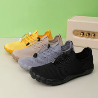 Nouvelle Arrivée Chaussures de Fitness Unisexe à Semelle Souple et Respirante, Amortissantes, en Maille Tricotée pour la Marche et l'Entraînement de Yoga – Collection Printemps
