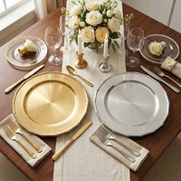 Assiette de présentation ronde décorative Annielu de luxe pour mariage, 13 pouces, en acrylique jaune avec bordure en perles de bambou, durable, pour événements et dîners