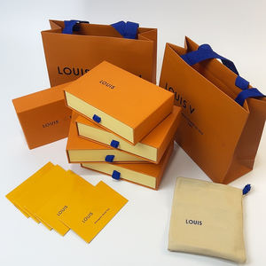<span class=keywords><strong>Louis</strong></span> - Caja de Regalo de Lujo con Acabado Bronceado para Pulseras, Collares, Anillos y Colgantes, Venta Directa con el Logotipo de la Marca - Product Image 6