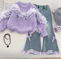Ensemble de vêtements pour enfants, pull en tricot à fleurs roses d'automne et d'hiver, pantalon en jean à pattes d'éléphant, vêtements de boutique