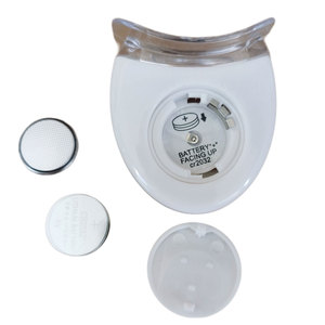 Kit de Blanqueamiento Dental Bluebay con Luz Láser Ultravioleta LED Azul, Herramienta Multiusos de Grado Alimenticio con Accesorios - Product Image 6