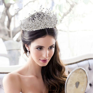 Couronne de mariage en cristal complet argenté brillant, diadème de princesse de luxe, accessoires de <span class=keywords><strong>cheveux</strong></span> <span class=keywords><strong>pour</strong></span> fête, bandeau <span class=keywords><strong>pour</strong></span> <span class=keywords><strong>cheveux</strong></span> - Product Image 4