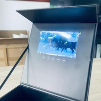 Boîte cadeau personnalisée avec brochure vidéo LCD promotionnelle, pelliculage mat, gaufrage, revêtement UV, boîtes rigides recyclables
