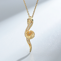HLL Collier unisexe unique et minimaliste pendentif serpent Trendy en argent sterling 925 avec zircon plaqué or et chaîne à maillons fins certifiée